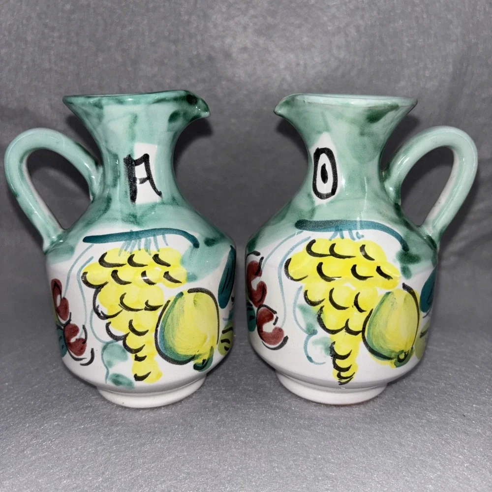 Vintage P. Sorrentino Ravello Oil & Vinegar Cruets W/Caddy Hand painted In Italy